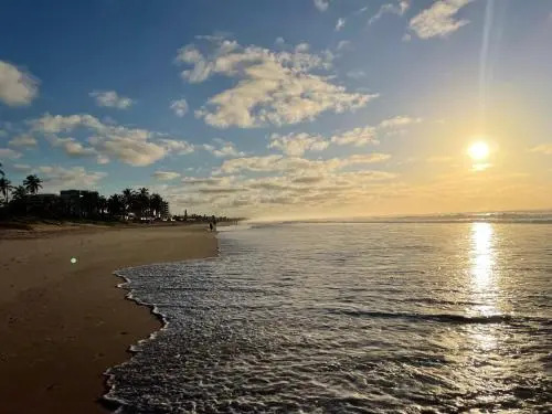 Praia Do Sol Triplex Beach House