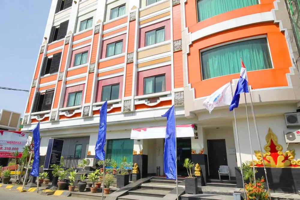 马卡萨艾里帕那库康大道1号酒店(Airy Panakkukang Boulevard 1 Makassar)