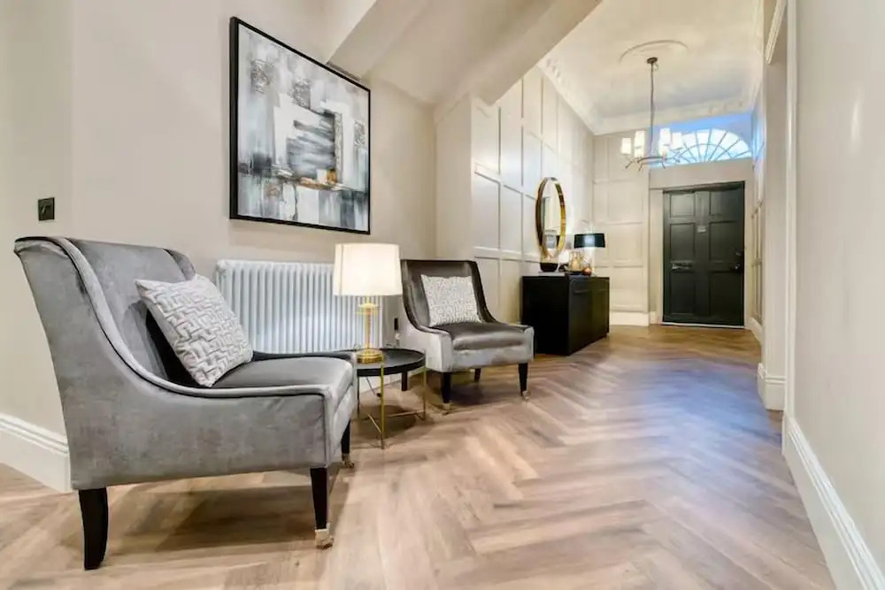 Luxury Georgian City Retreat 5-Star Location