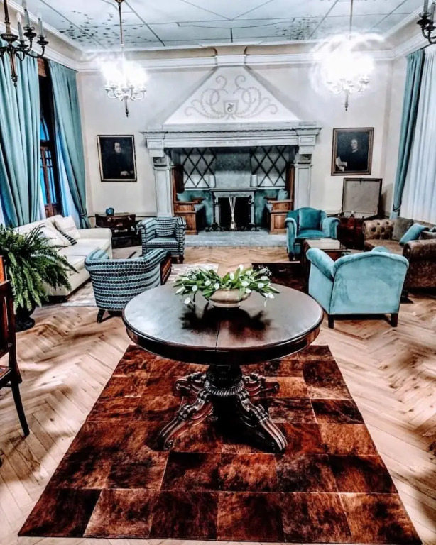 VILLA CHIOVENDA Residenza dEpoca