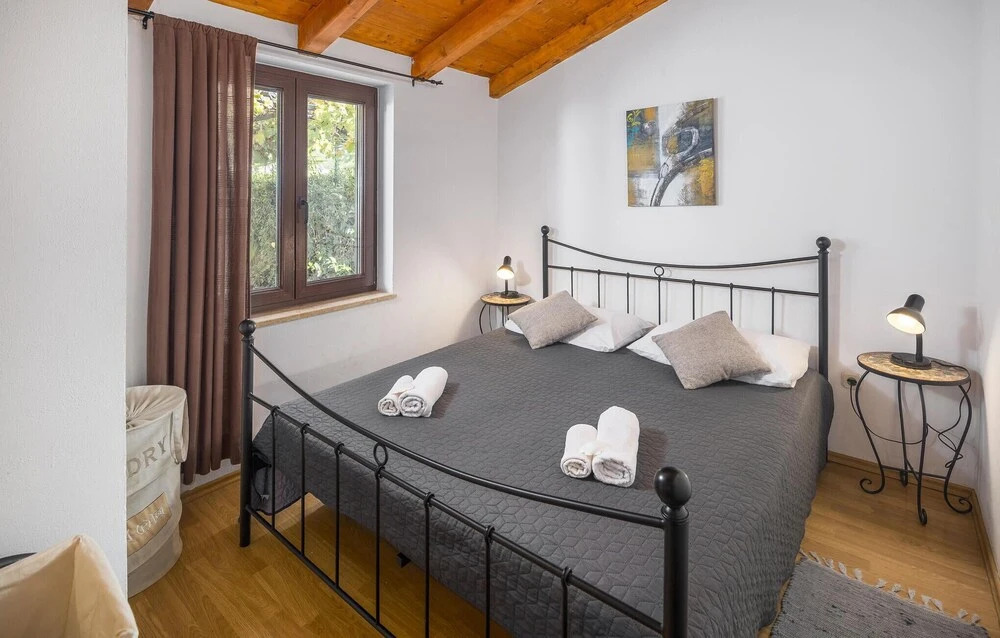 Nice Home In Kukci With Wifi