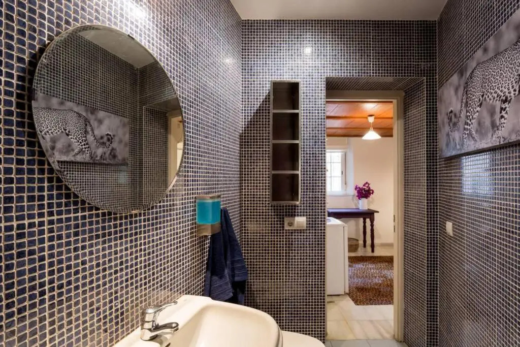 Pretty Duplex In Bohemian District-City Center