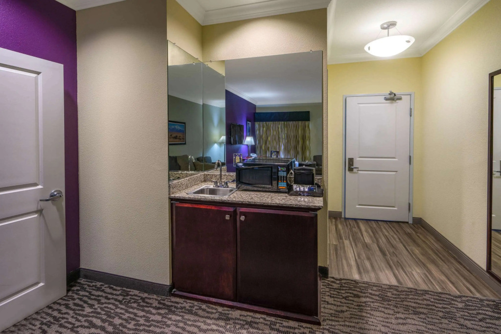 La Quinta Inn & Suites by Wyndham Loveland Estes Park