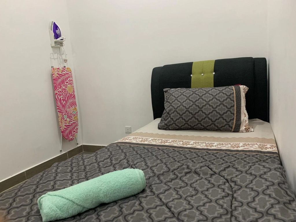 Lovely 2-BR service apartment with pool