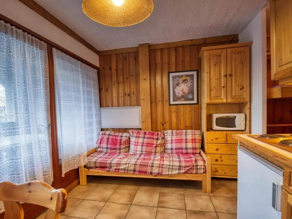 Appartement cozy 4 pers près télécabine avec terrasse - FR-1-642-50