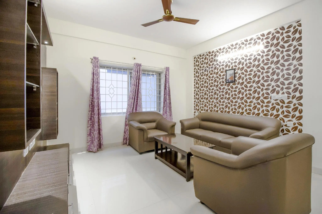 Collection O BLR2460 Sln Suites