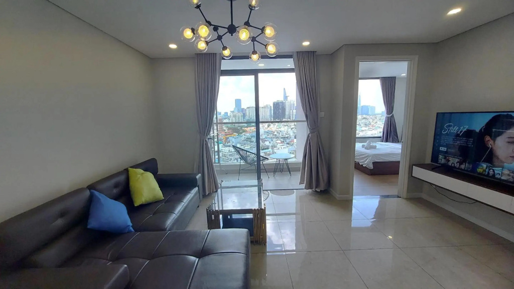 The Goldview Apartment - Luxury Apartment & Furnished Suites & River View & Infinity Pools & Gym & BBQ & High speed internet & Centrally located