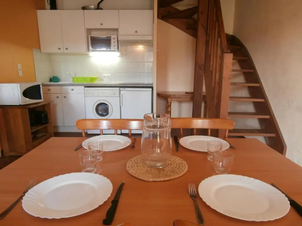 Villa patio avec piscine, à 400m des commerces et 6km de plage - Animaux admis - FR-1-239-83