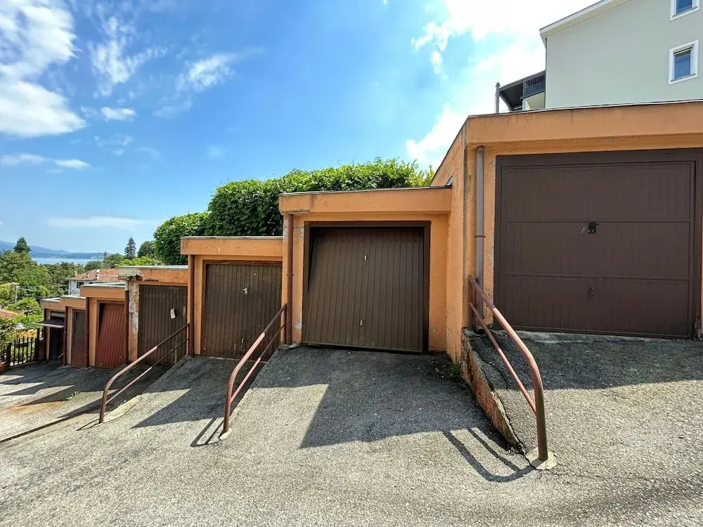 Apartment Near Historic Center and Lake Promenade