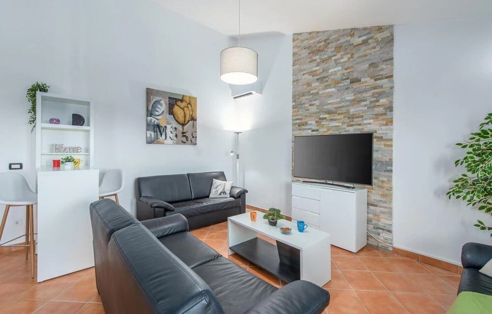 Pet Friendly Home In Porec