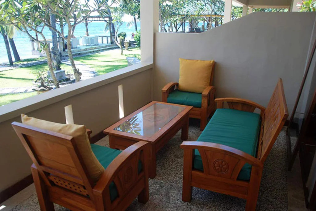 Poinciana Resort