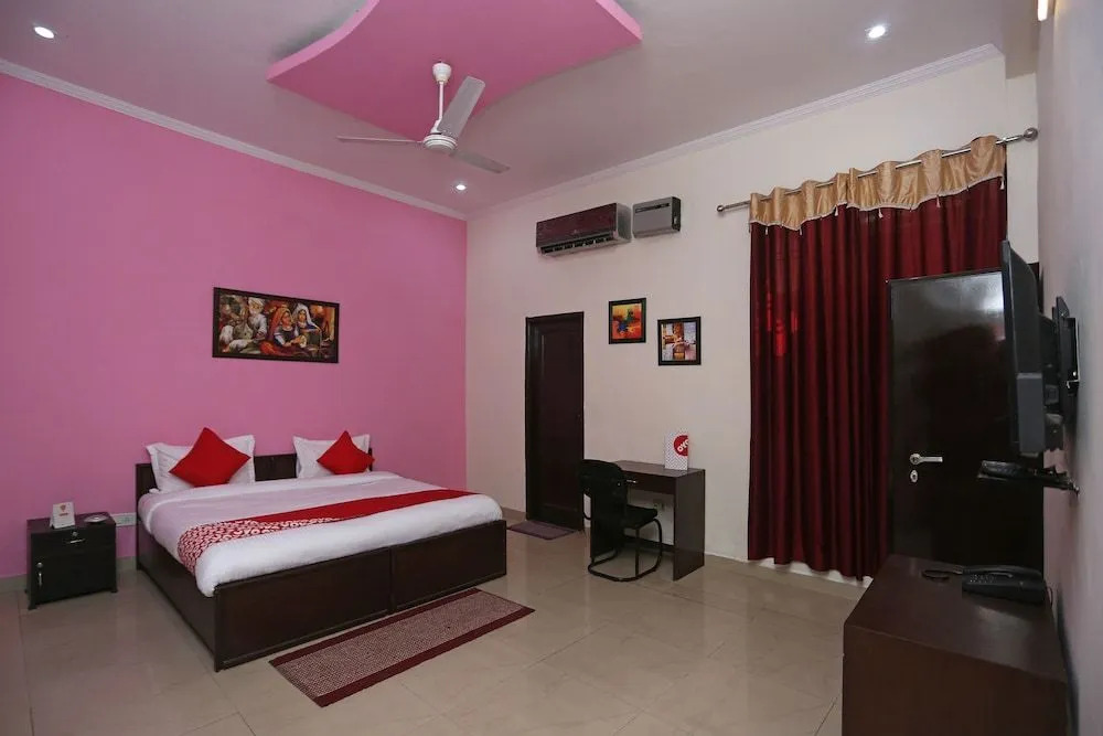 Oyo 14791 Homeystay Comfort