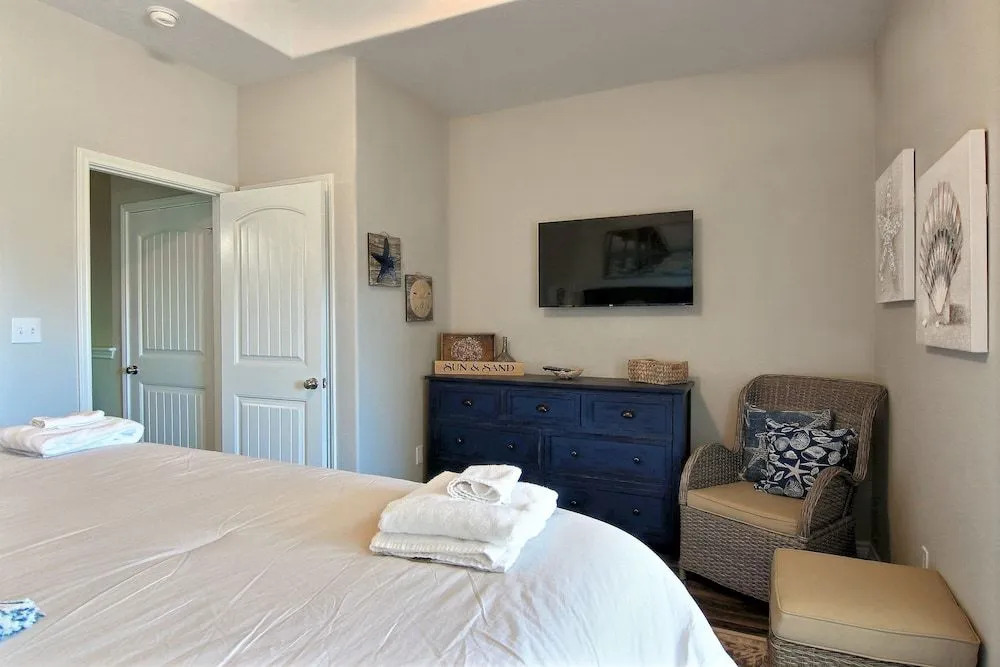 The Chic Retreat Condo Bs203 3 Bedrooms 3 Bathrooms Condo