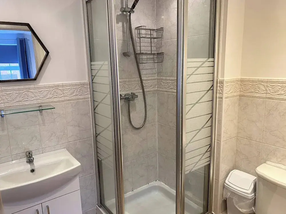 Charming 3-bedroom Norwich Retreat With Garden & Private Parking