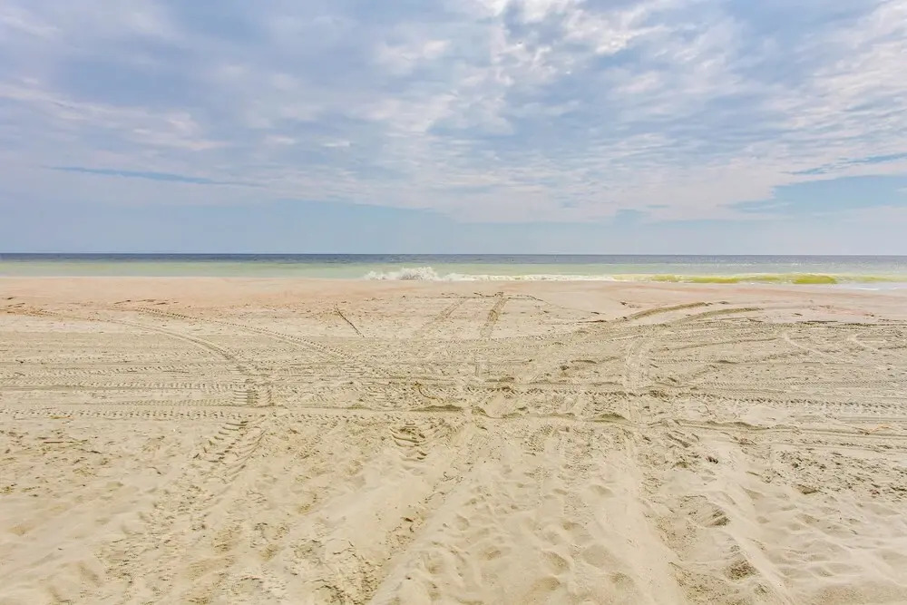 North Myrtle Beach Home 2 Blocks to Ocean!