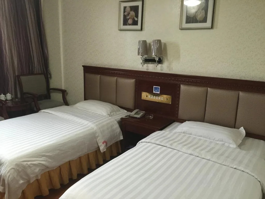 Golden Coast Hotel