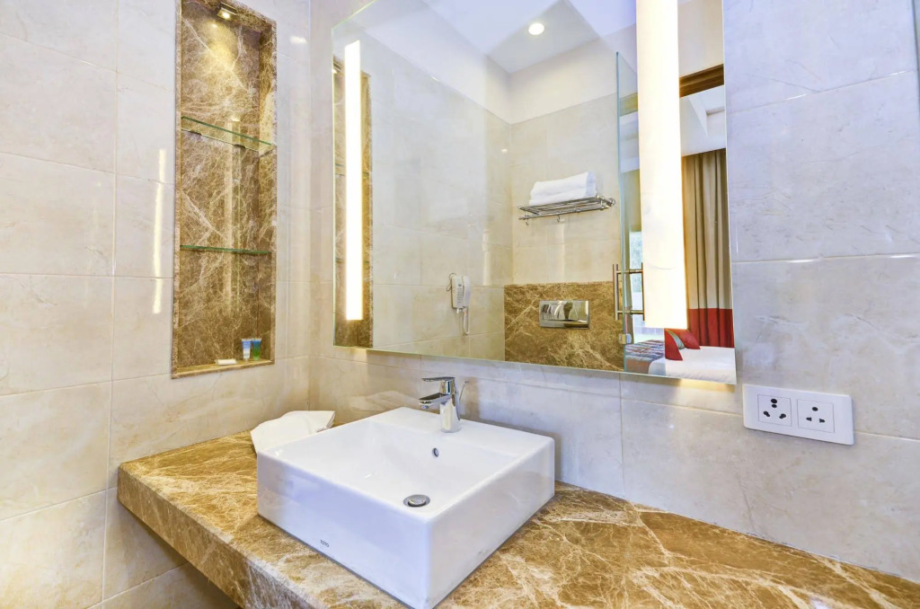 Hotel LaSagrita,Sunder Nagar