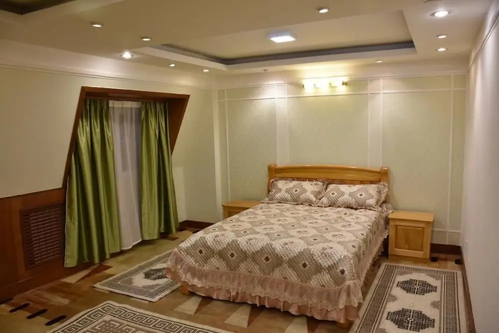 Sodoo's Guest House