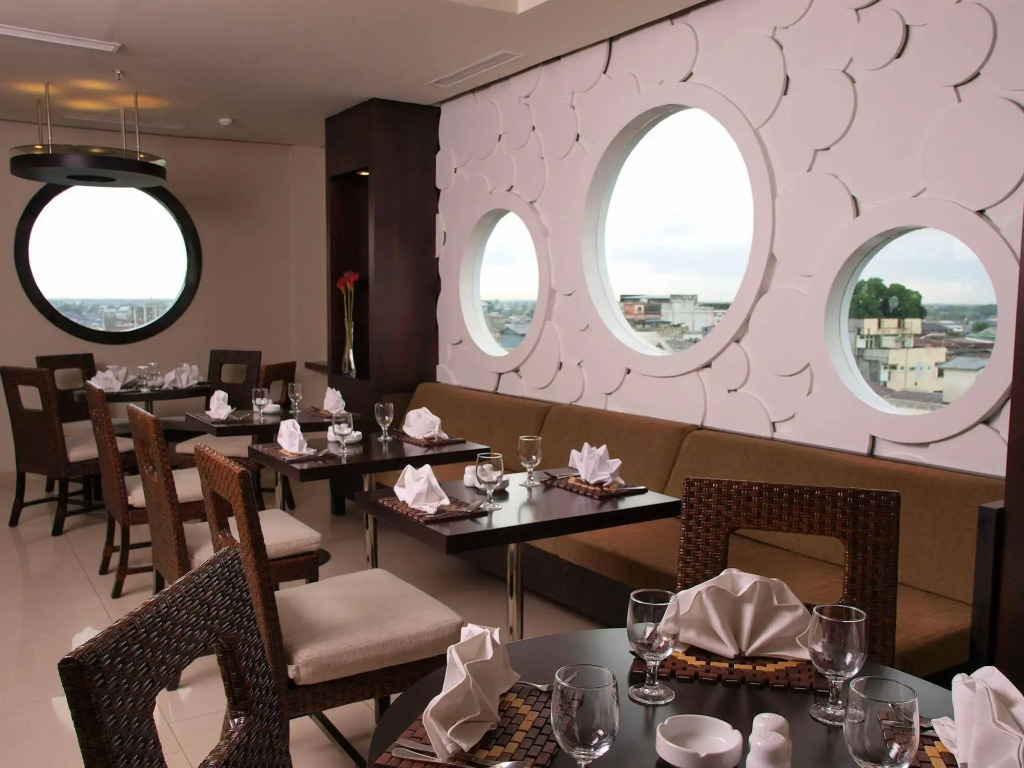 Hotel Santika Pontianak