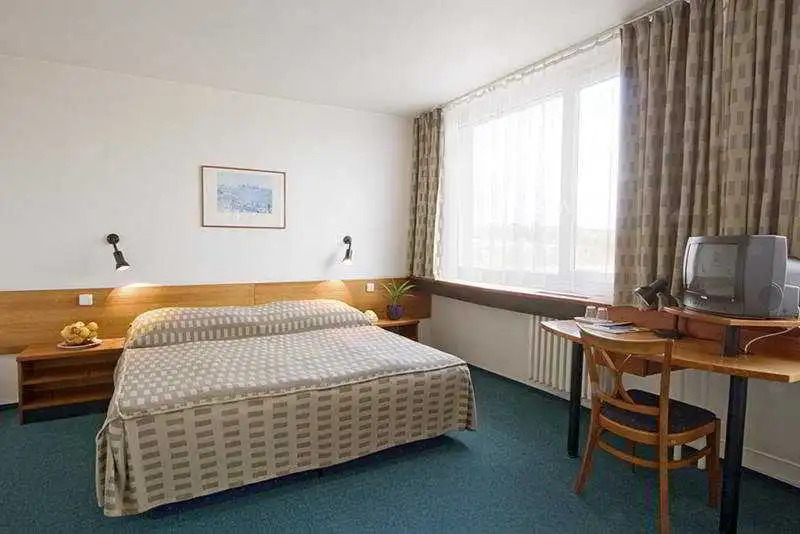 Hostel Repy
