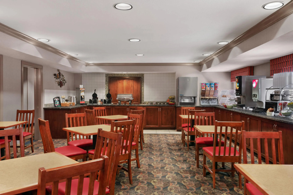 Lancaster Suites