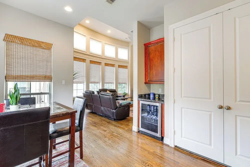 Gated + Private: Dtwn Houston Home 8 Mi to NRG