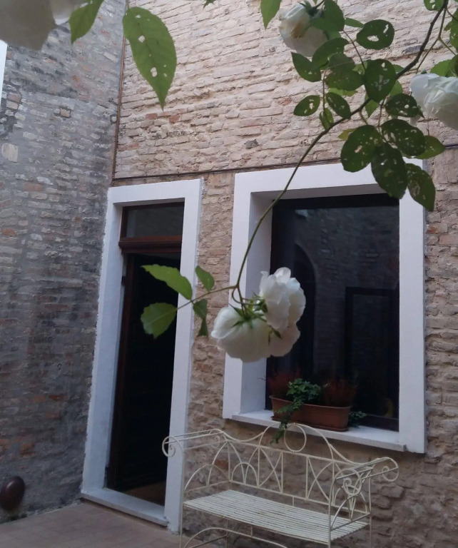 Toscanini Rooms