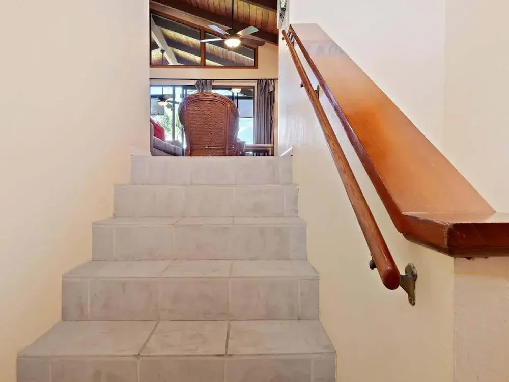 Heeia Bay Paradise Spacious 3 BDR Steps to Beach