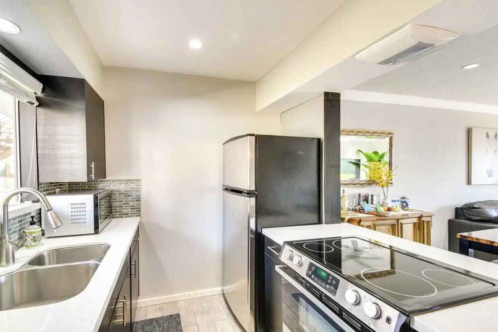 Near Fashion Square & Old Town: Scottsdale Condo!