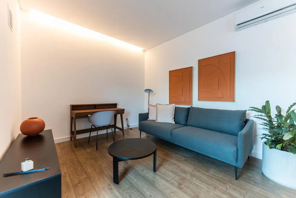 Brum Design Apartments I