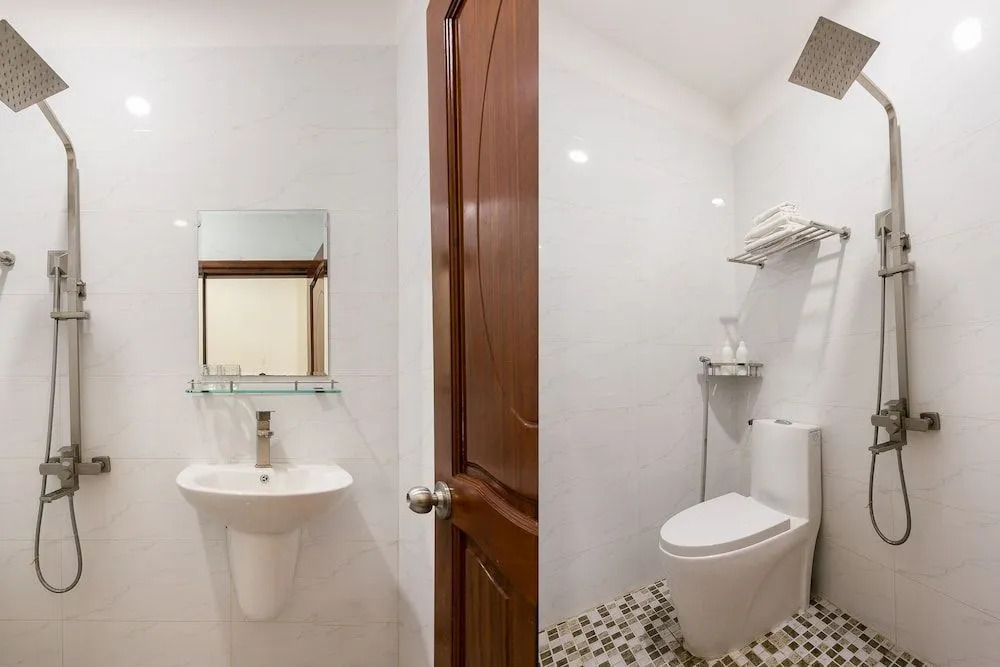 Như Ý Hotel