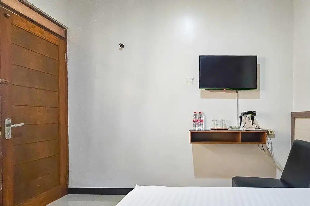 Wisma Brata Mitra RedDoorz