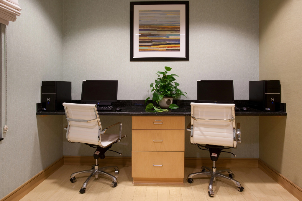 Holiday Inn Express Hotel & Suites Rock Springs Green River by IHG