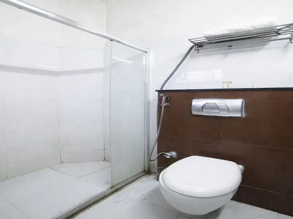 Hotel Riya Grand by OYO Rooms