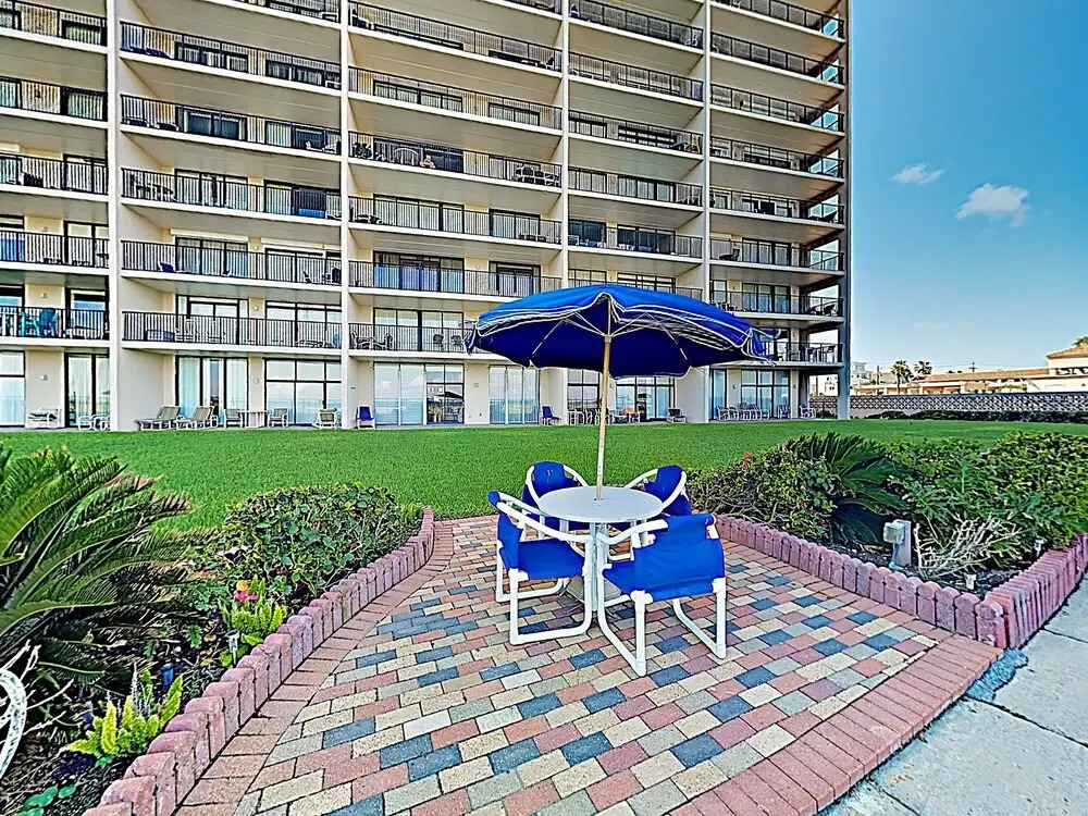 New Listing! Shoreline Sanctuary W/ Pool & Patio 2 Bedroom Condo