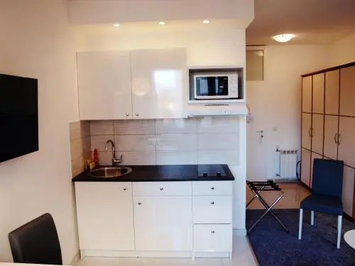 2G Apartments