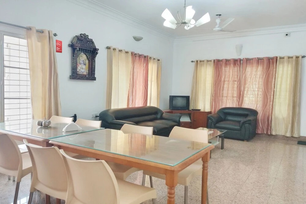 Oyo Rooms Btm 2Nd Stage Silk Board