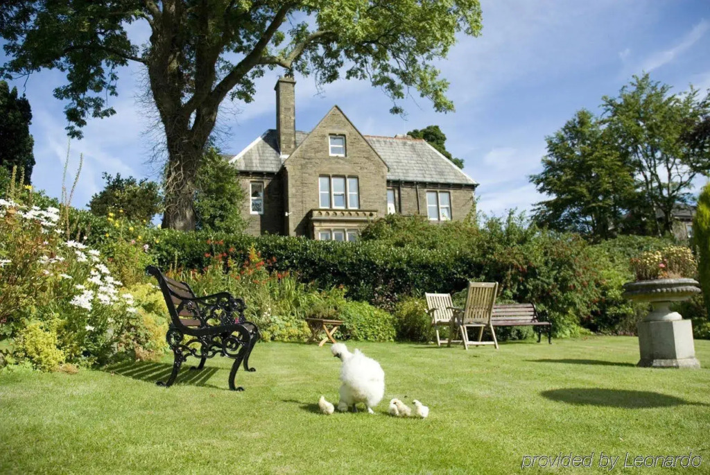 Ashmount Country House