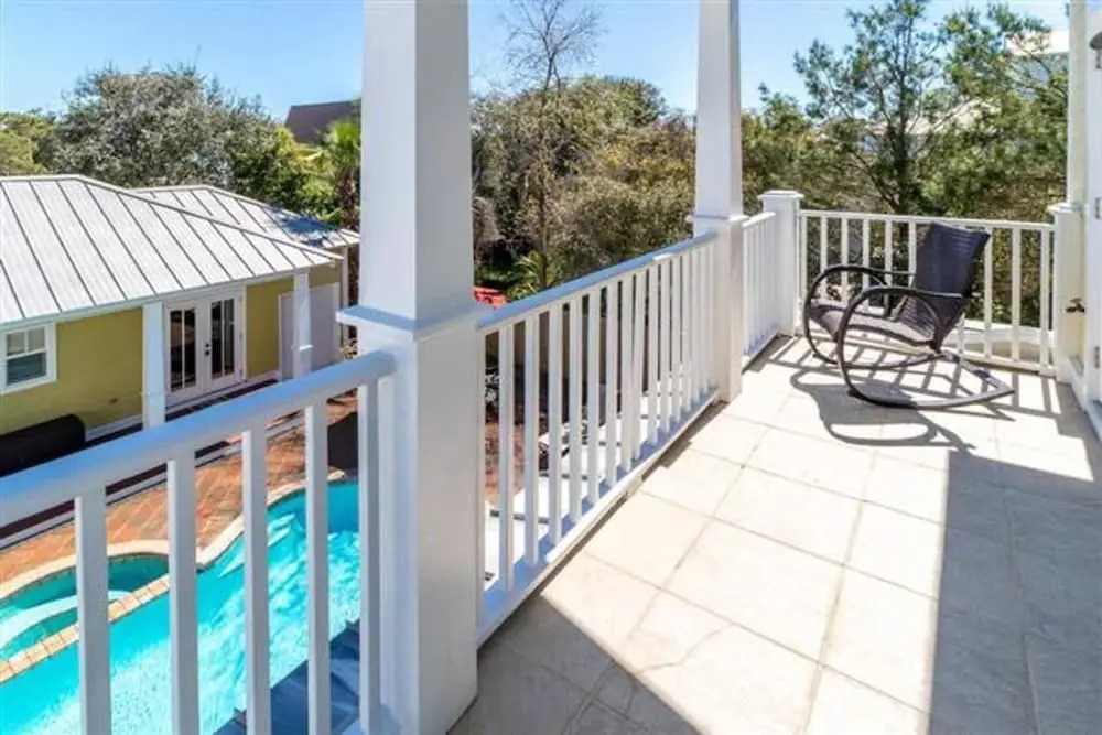 The Crystal Beach House - 1768742