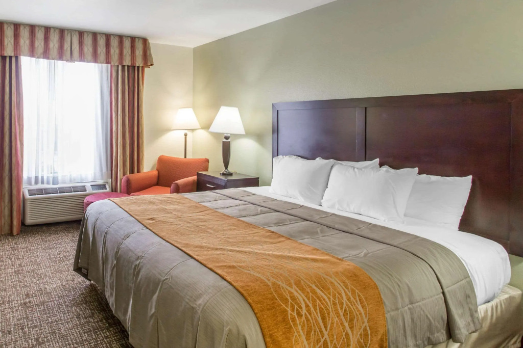 Comfort Inn Franklin Highway 96