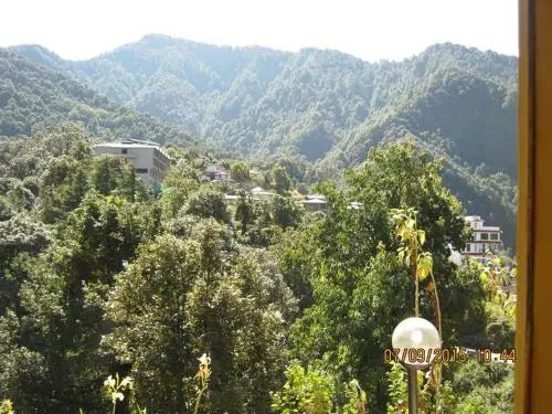 Janardan Homestay Nainital