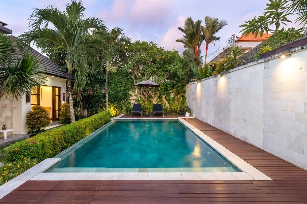 Villa Camilla 2 by Villa Finder