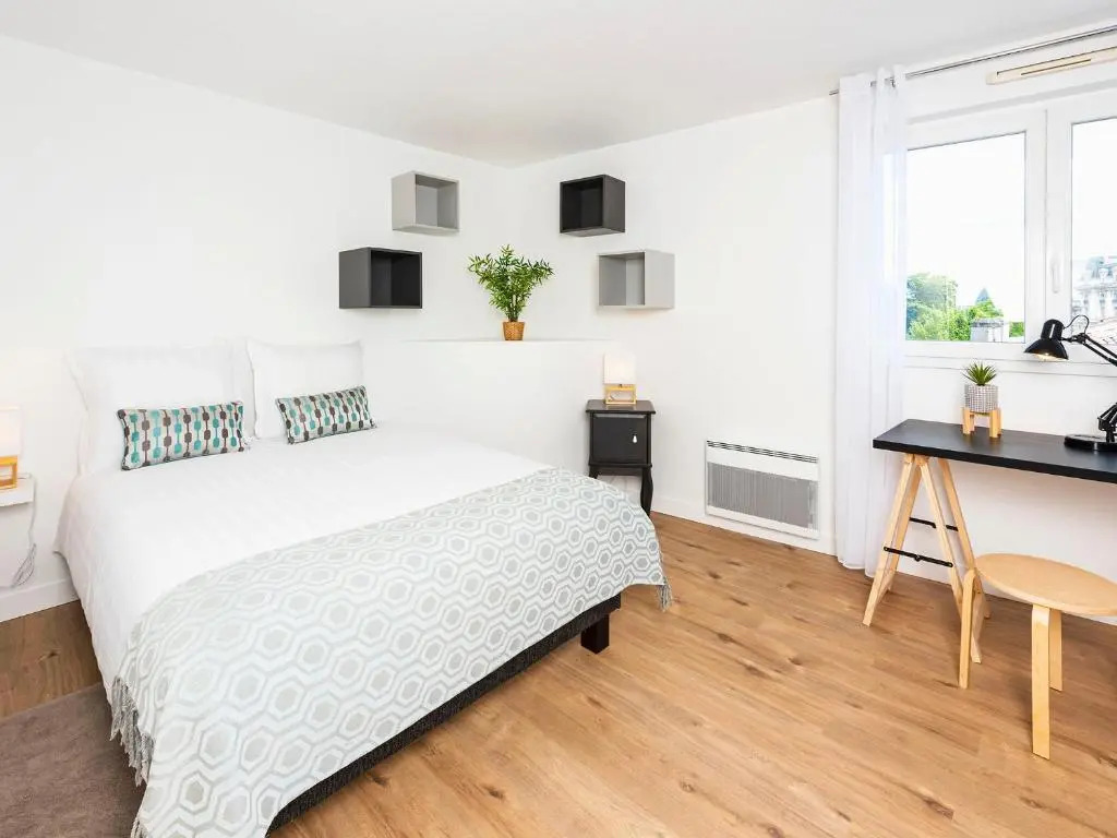 Aquitain Home - Studios & Appartements tout confort Bordeaux Gare St Jean