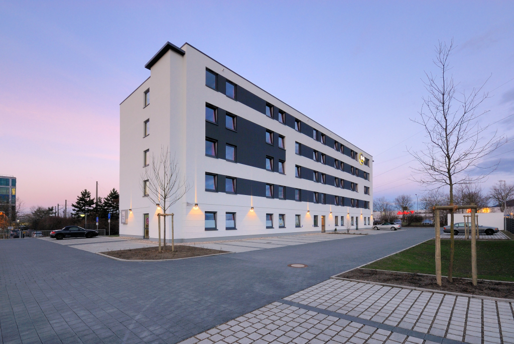 B&B Hotel Freiburg-Süd
