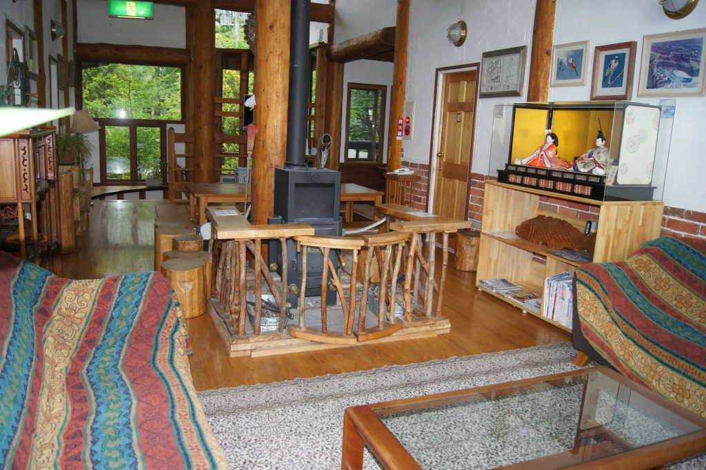 Hakuba Pension & Log Hotel Meteor