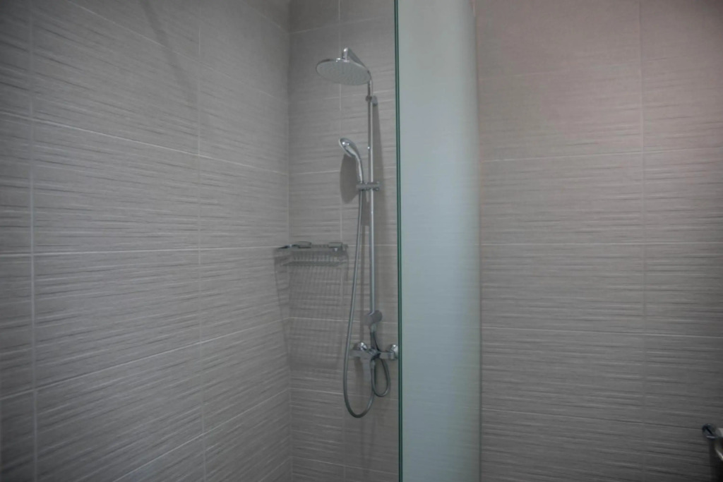 Modern one bedroom apartment at great location