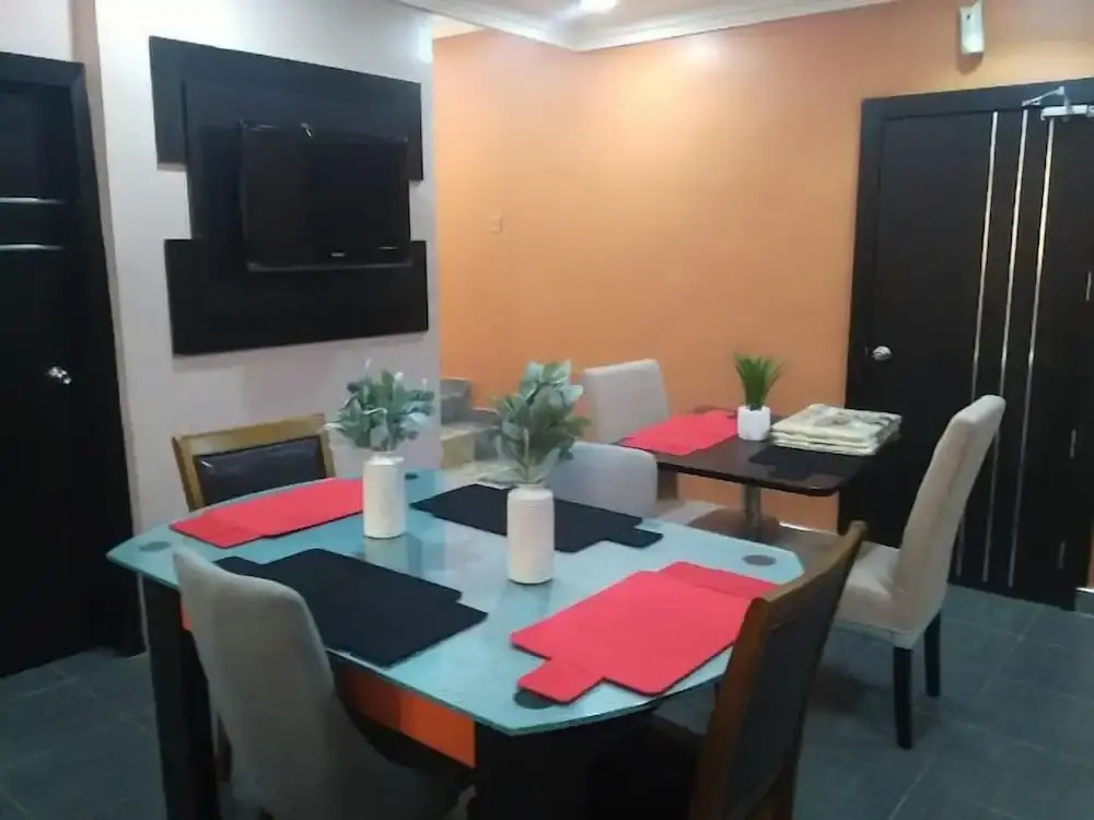 Prodis Hotel and Suites