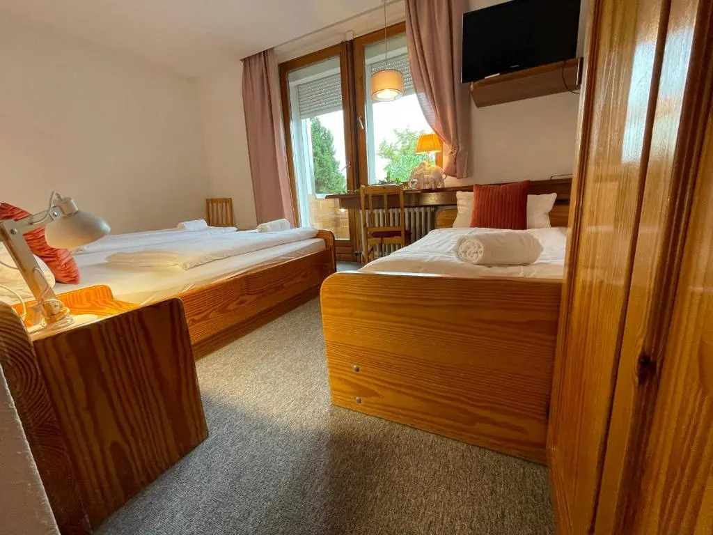 Hotel Nest