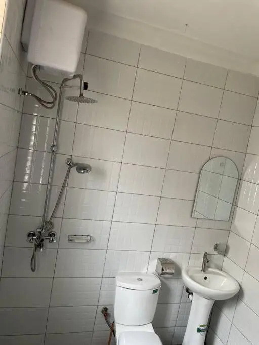 JD1 Lakeview 1 Bed Apt Makindye. Wifi/ Netflix