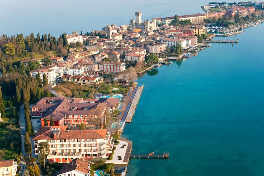 Relais Nanzello Garda
